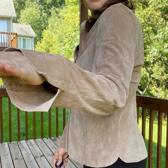 Ecru suede perforated fitted snap bluish gray soft pliable western street wear s - Picture 14 of 14